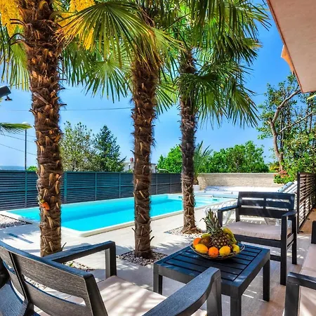 Abros Potkrovlje Appartement