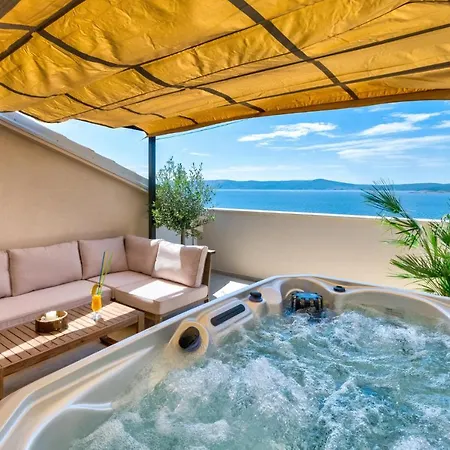 Appartement Abros Potkrovlje