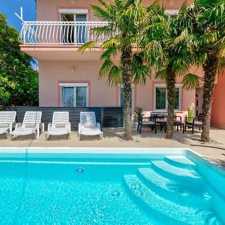 Abros Potkrovlje Appartement Crikvenica