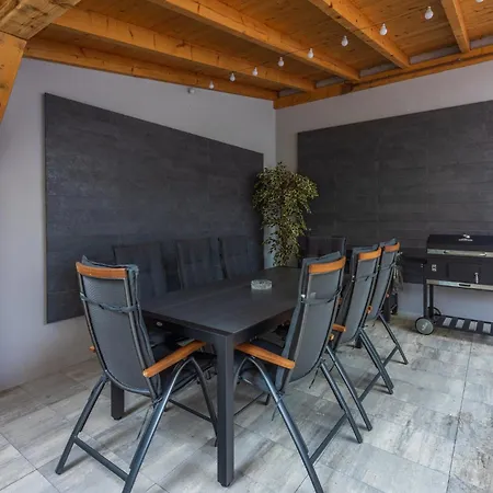 Abros Potkrovlje Appartement *