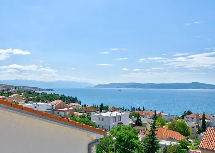 Appartement Abros Potkrovlje