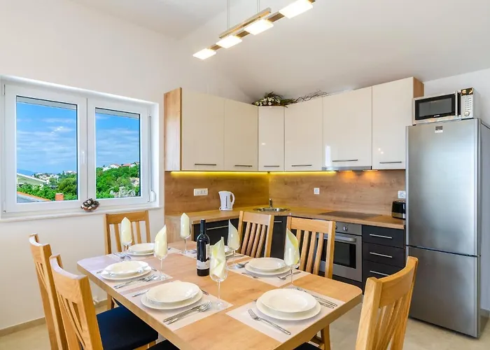Appartement Abros Potkrovlje