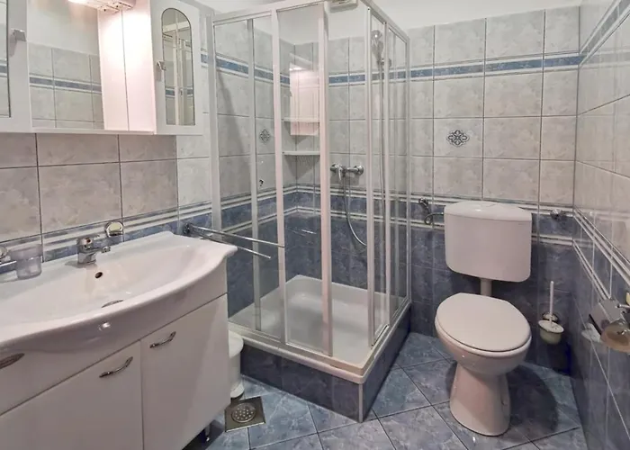 Abros Potkrovlje * Crikvenica